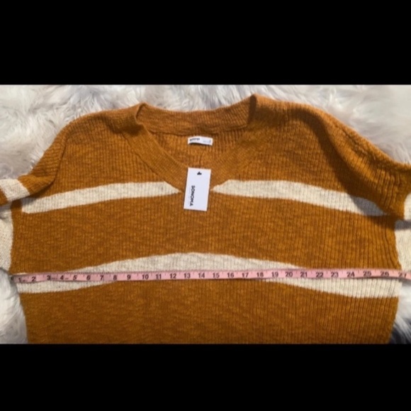 Plus Size 2X Sonoma Goods For Life Long Sleeve V-Neck Gold Striped Sweater - Picture 16 of 16